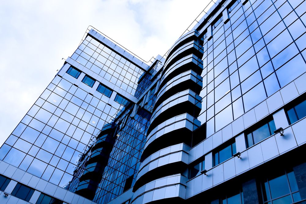 What are The Benefits of Investing in Commercial Property?