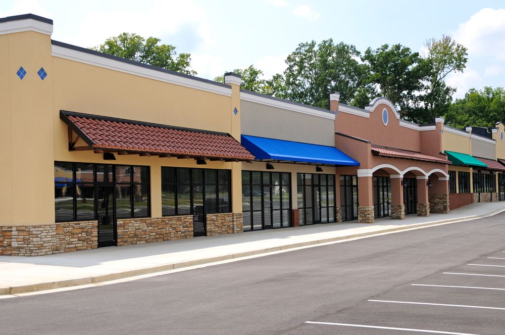 How to Attract and Retain Tenants for Your Shopping Center